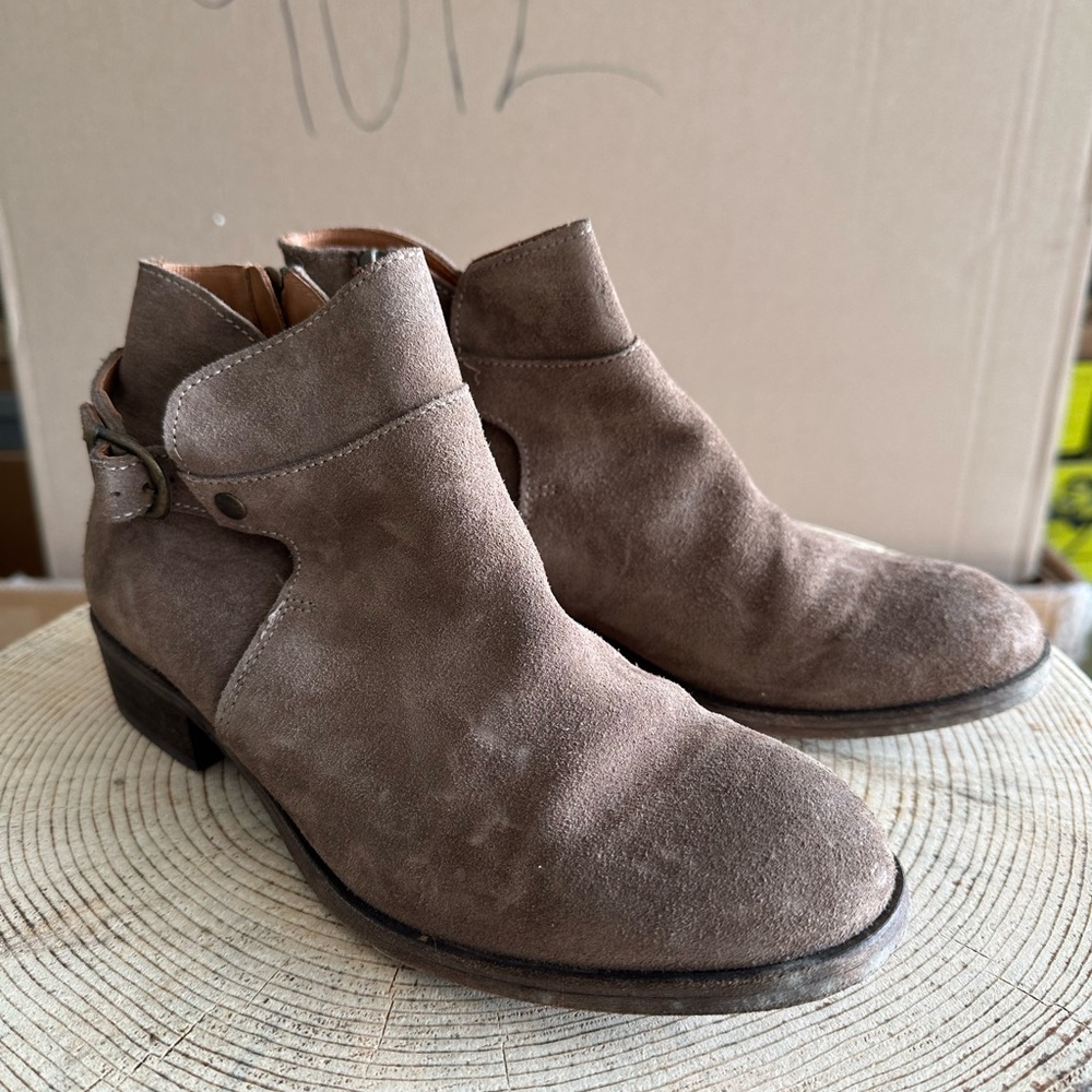 Suede Ankle Boots in Brown